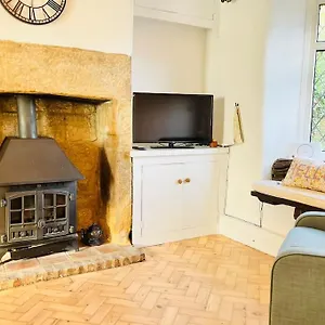 otley-cottage.yorkshirehotels.net/